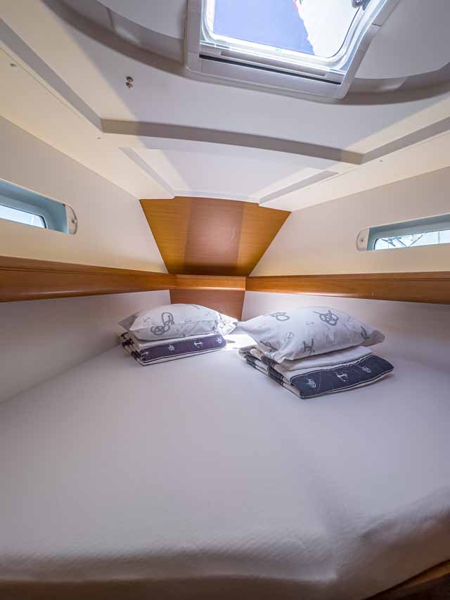 Photo #17 - Sun Odyssey 449 (Pagomo capri) in Pula - 39540