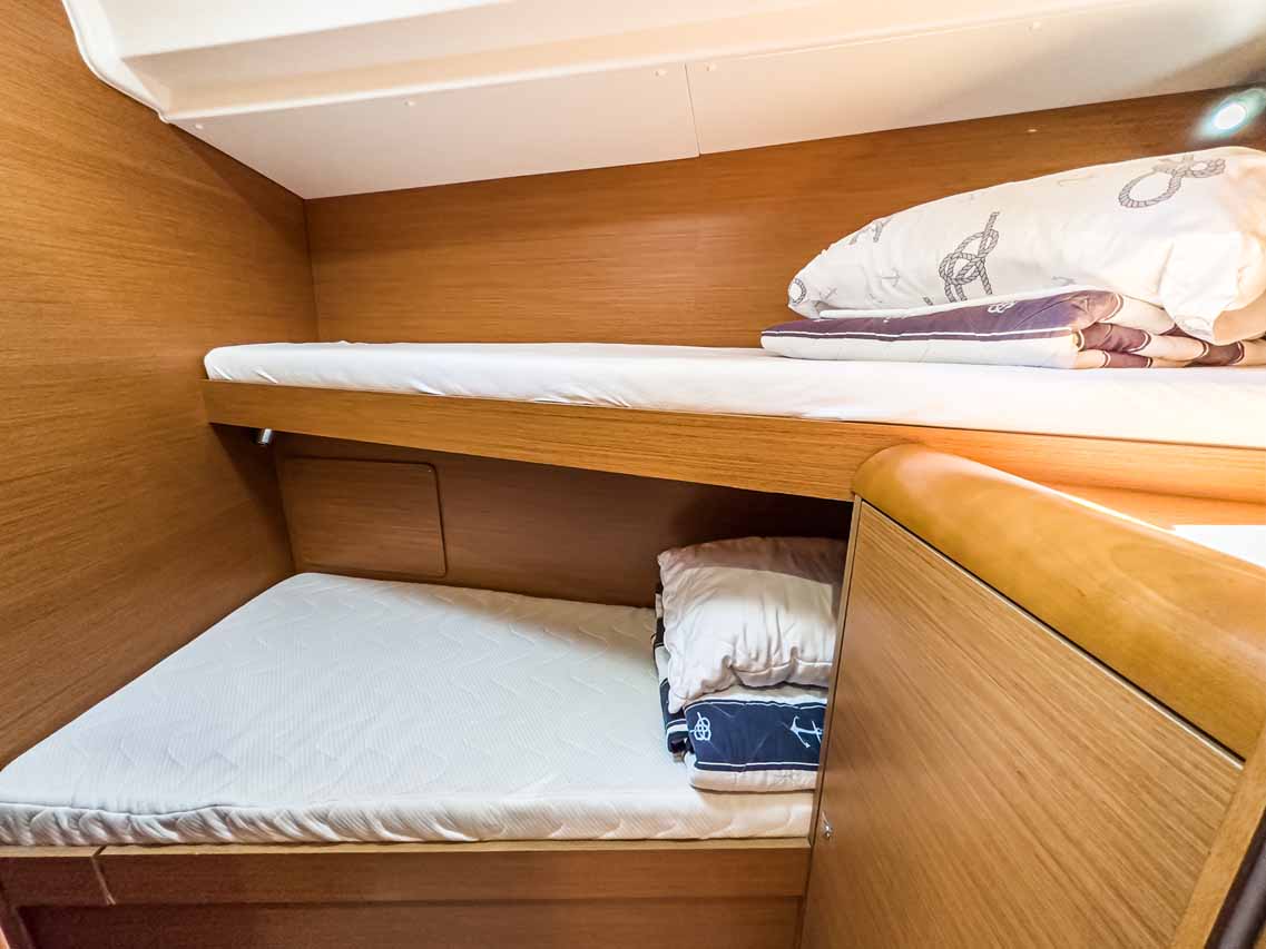 Photo #18 - Sun Odyssey 449 (Pagomo capri) in Pula - 39540