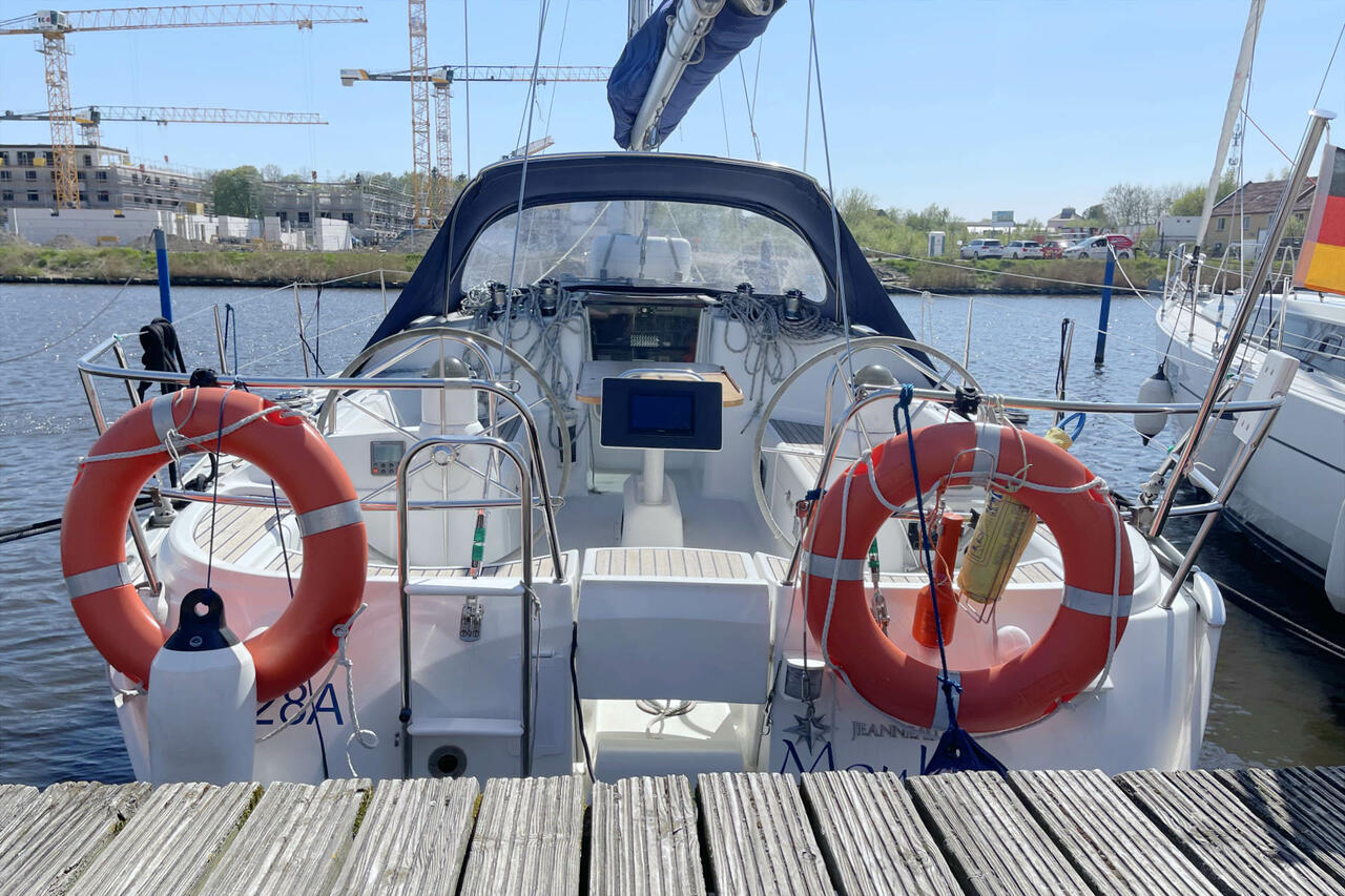 Photo #4 - Sun Odyssey 40 (Moulin Rouge) in Barth - 39548
