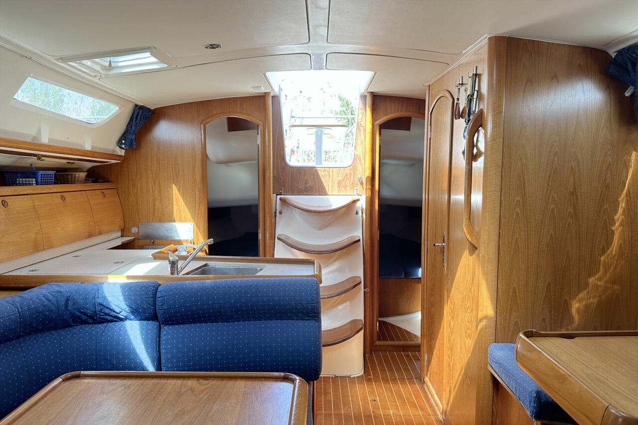 Photo #14 - Sun Odyssey 40 (Moulin Rouge) in Barth - 39548