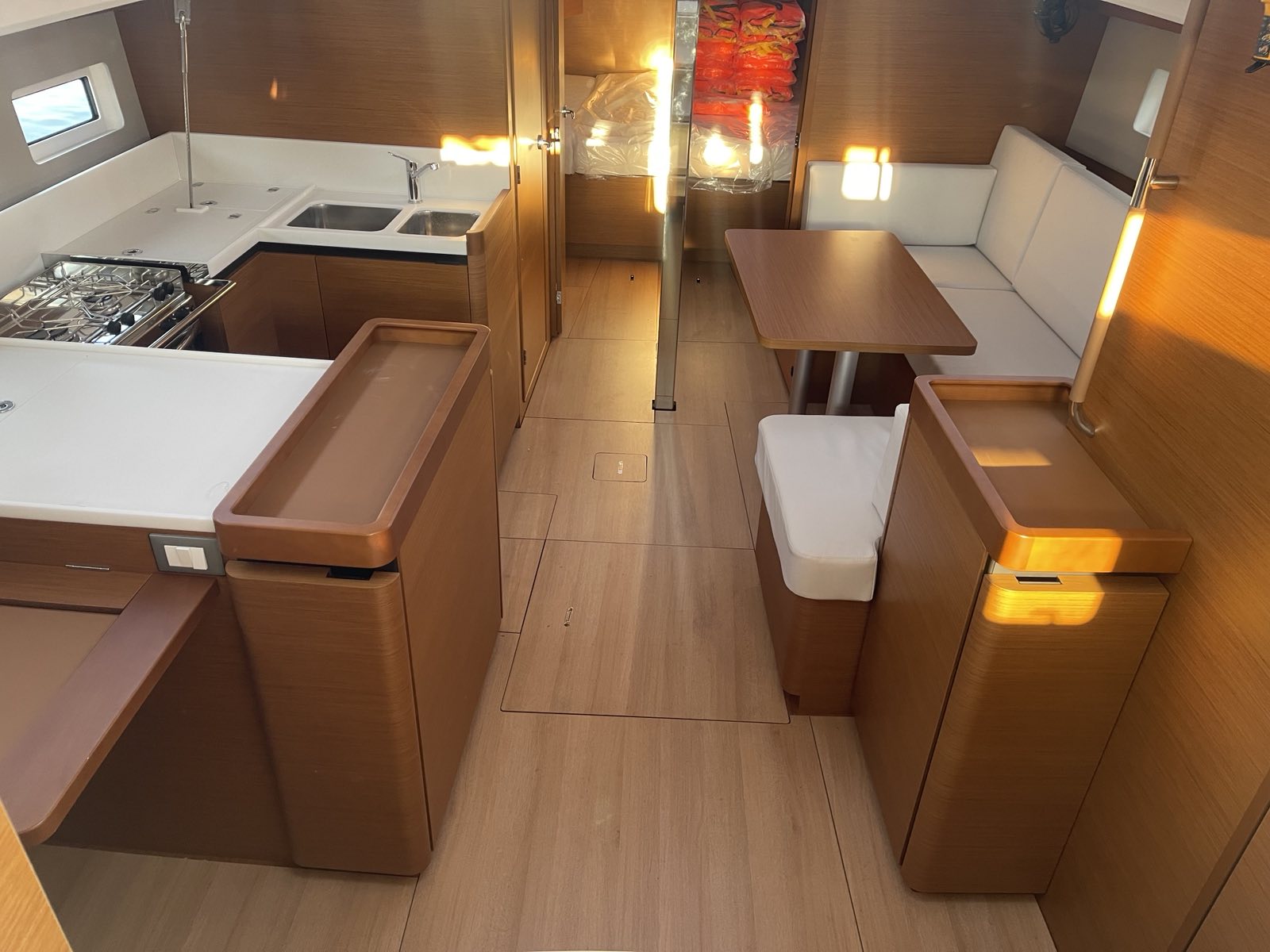 Photo #4 - Sun Odyssey 440 (Virginia) en Volos - 39550