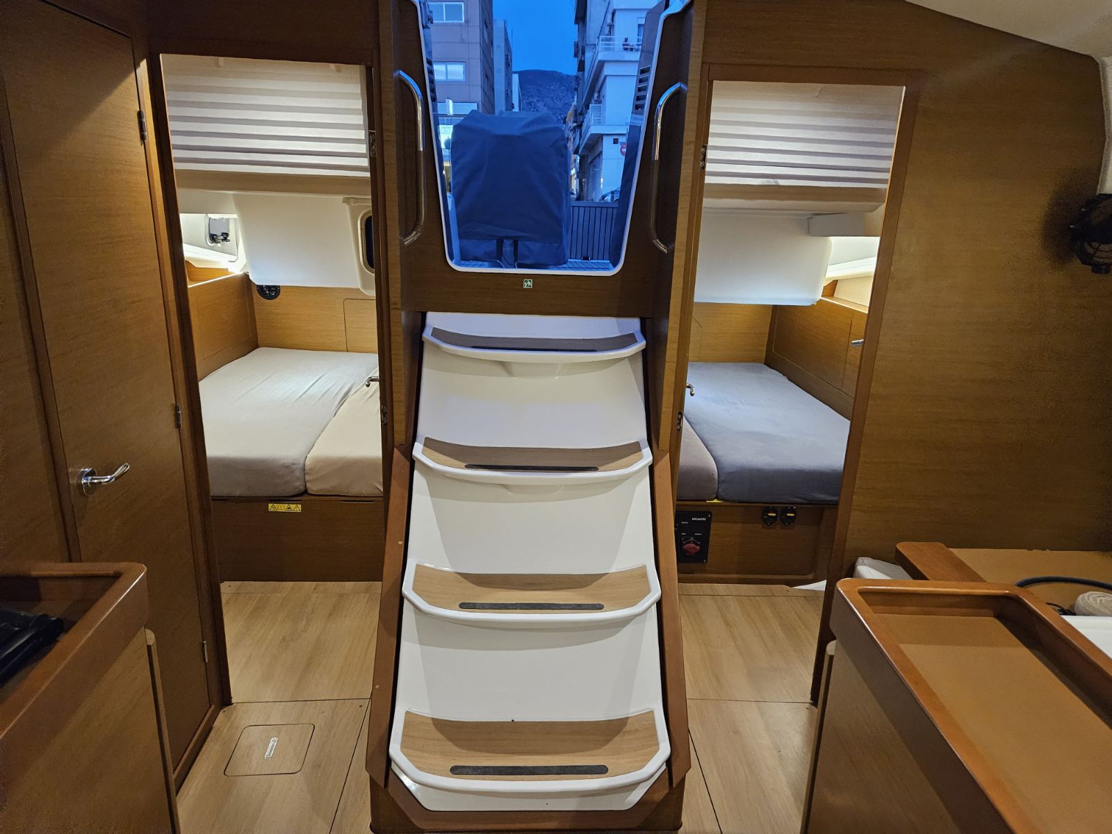 Photo #5 - Sun Odyssey 440 (Virginia) en Volos - 39550