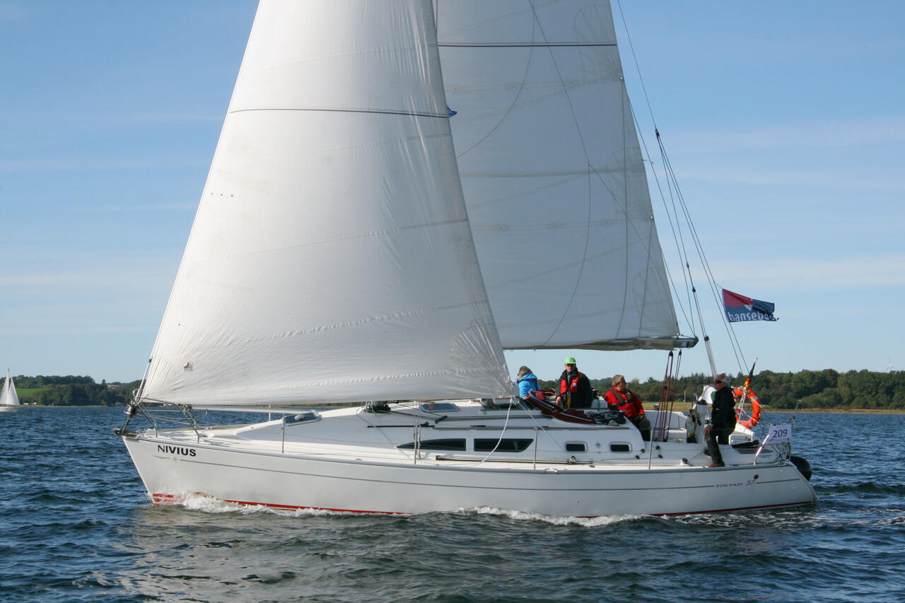 Photo #6 - Sun Fast 37 (Nivius) in Flensburg - 39551