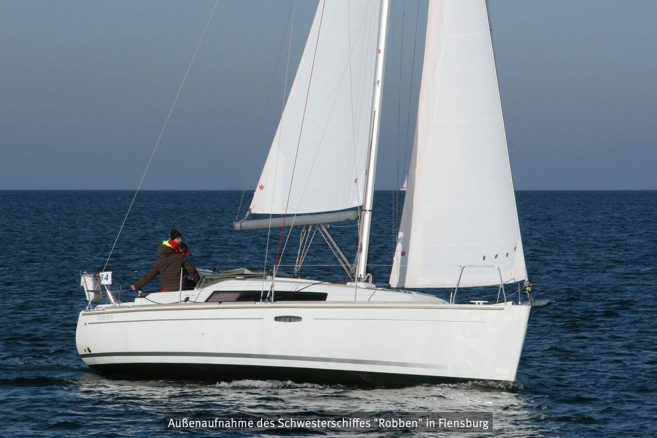 Photo #6 - Oceanis 31 (Little Jo) in Flensburg - 39566