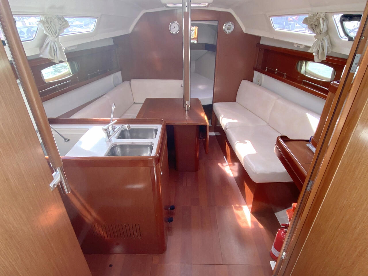 Photo #10 - Oceanis 31 (Little Jo) in Flensburg - 39566