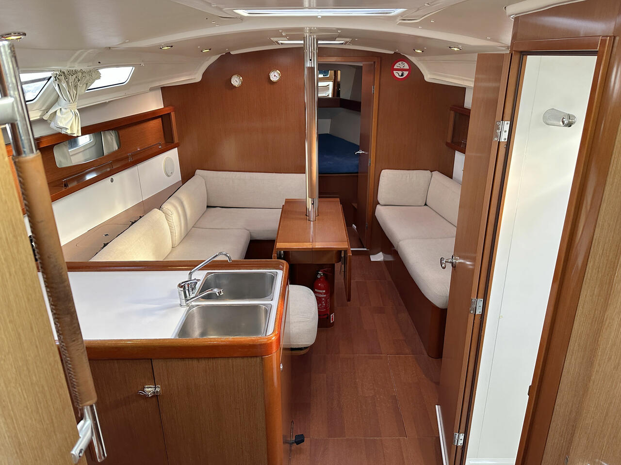 Photo #16 - Oceanis 37 (Summertime) en  - 39570