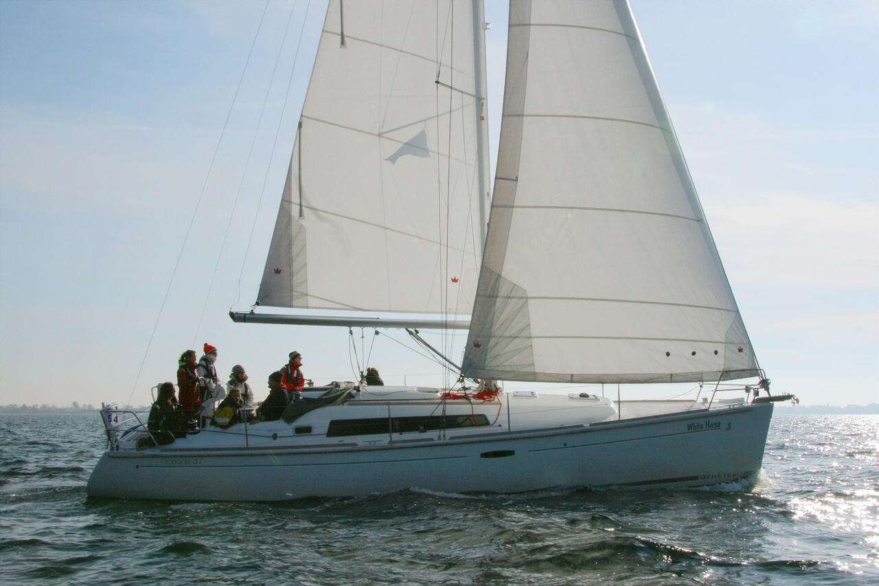 Photo #7 - Oceanis 37 (White Horse) in Flensburg - 39571