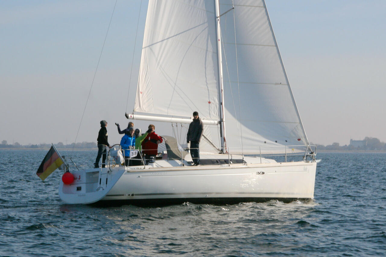 Photo #8 - Oceanis 37 (Aladin) in Barth - 39572