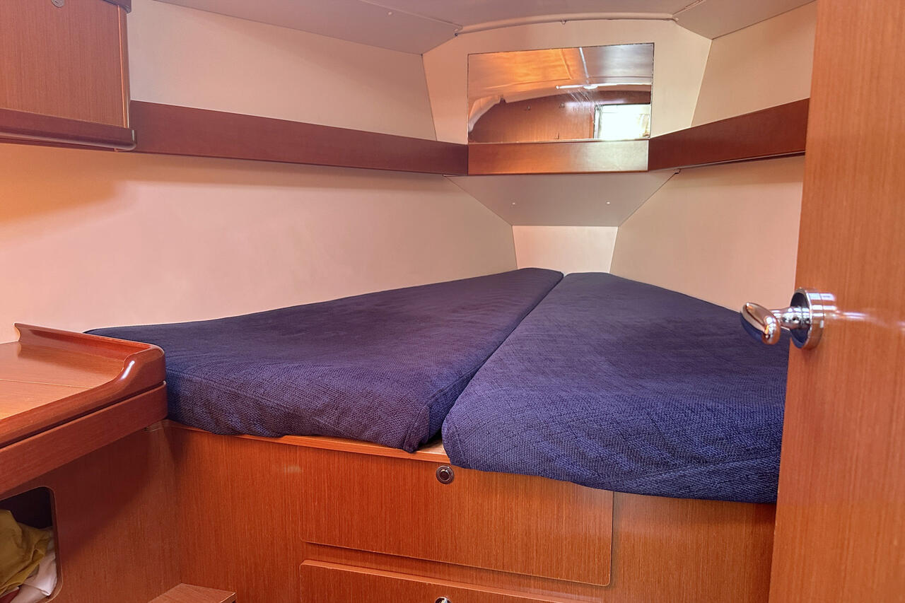 Photo #16 - Oceanis 37 (Aladin) in Barth - 39572