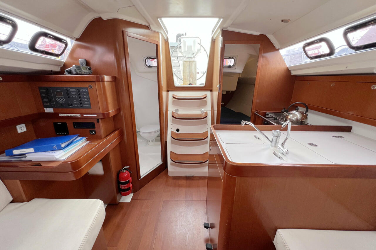Photo #11 - Oceanis 31 (Robben) en  - 39577
