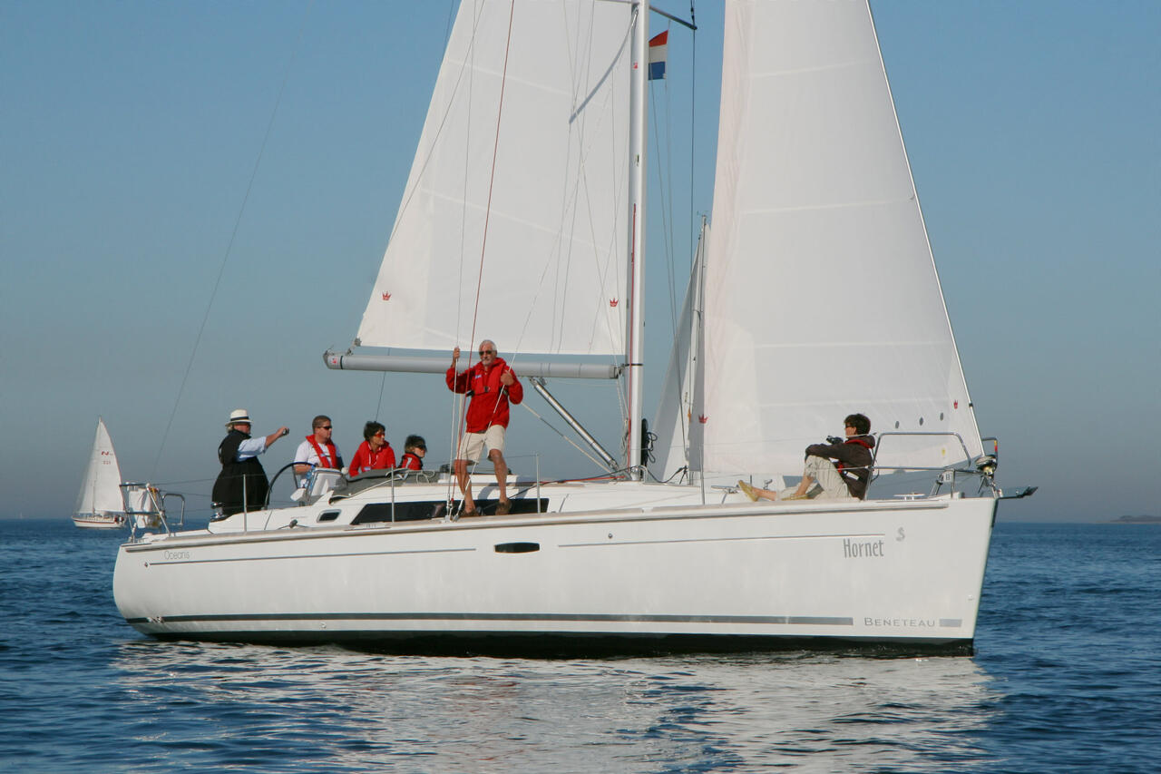 Photo #5 - Oceanis 37 (Hornet) en  - 39578