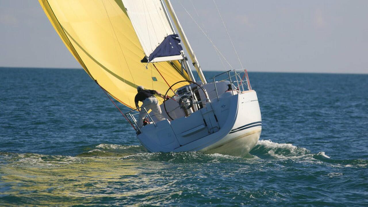 Photo #10 - Sun Odyssey 30i (Lightning) in Barth - 39581