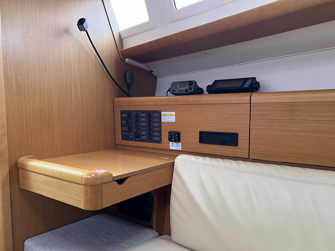 Photo #14 - Sun Odyssey 30i (Lightning) in Barth - 39581