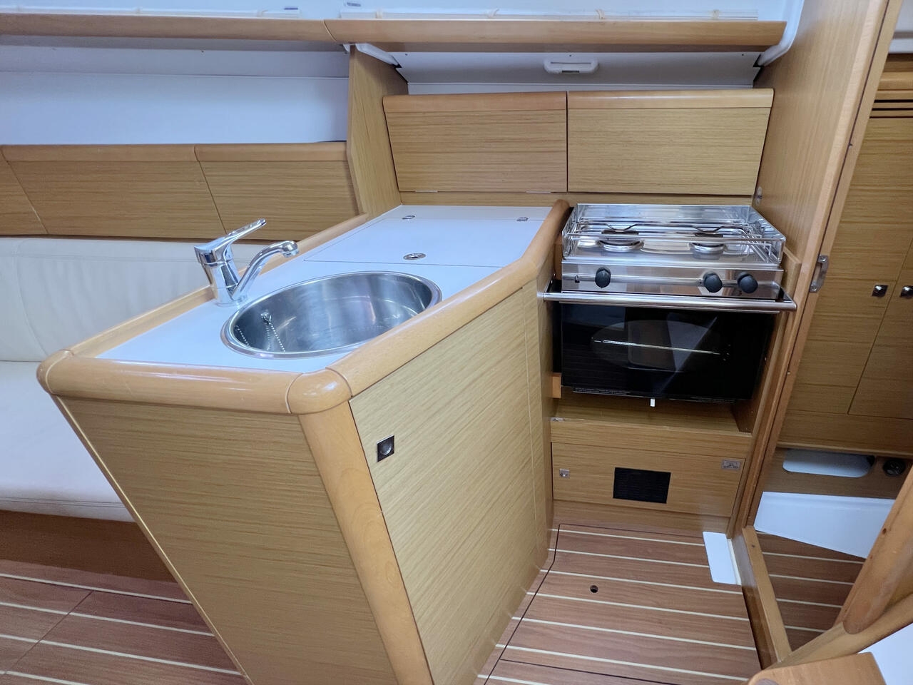 Photo #10 - Sun Odyssey 30i (Thunder) in Flensburg - 39582