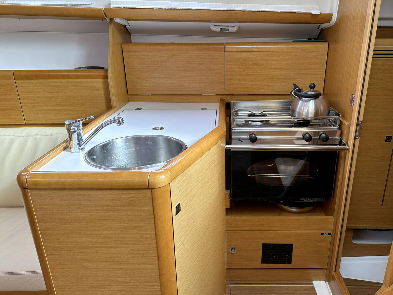 Photo #13 - Sun Odyssey 30i (Storm) in Heiligenhafen - 39583