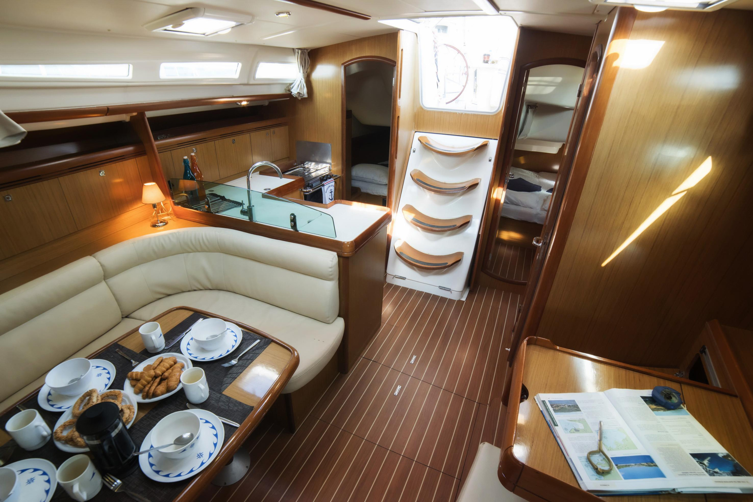 Photo #5 - Sun Odyssey 42i (Triton) en Volos - 39587
