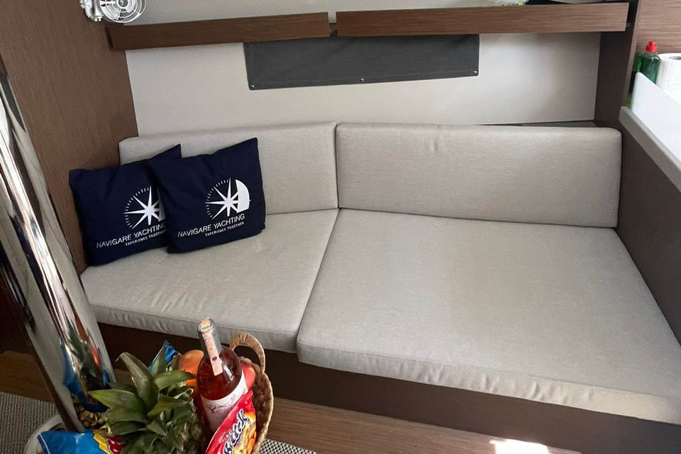 Photo #6 - Oceanis 34.1 - 3 cab. (ORIONIS) in Marmaris - 39588