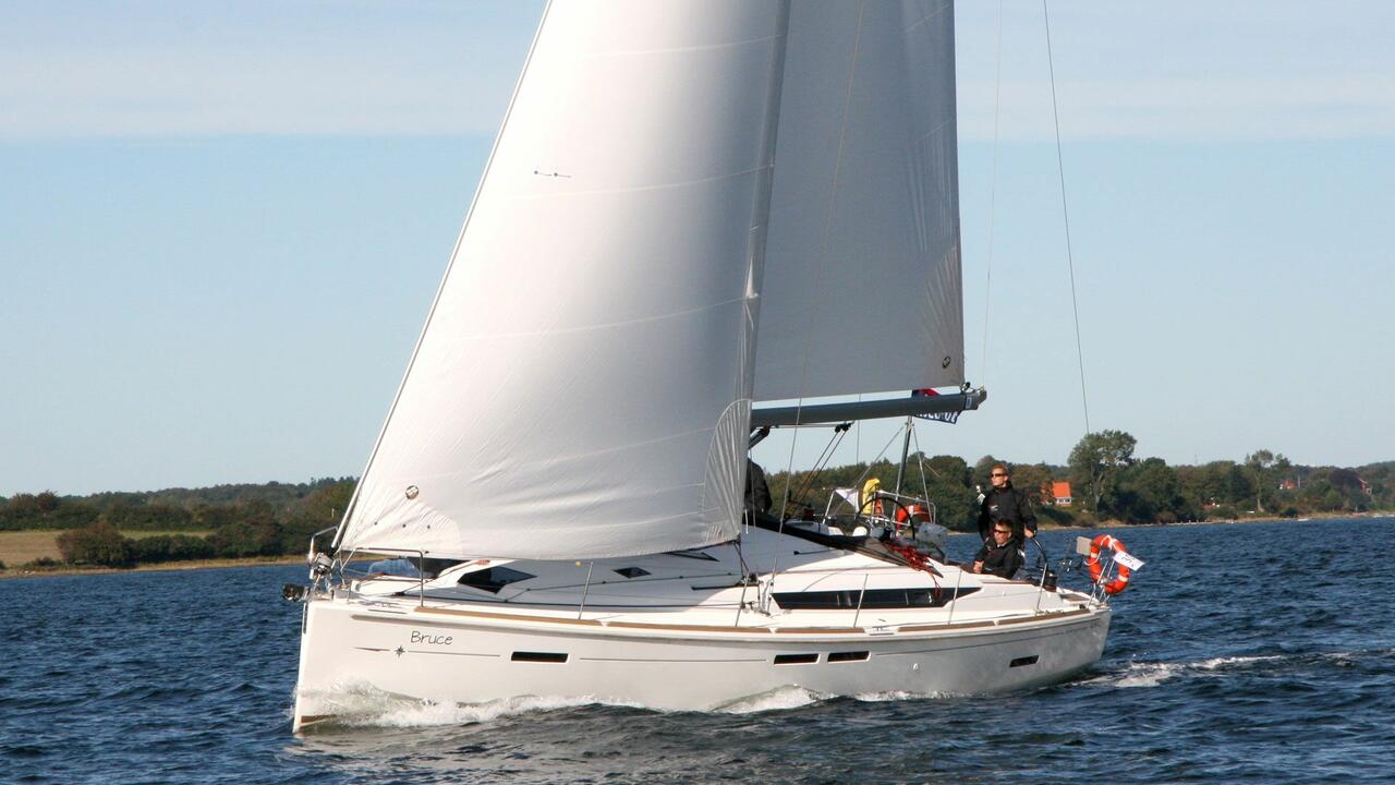 Photo #5 - Sun Odyssey 439 (Bruce) in Heiligenhafen - 39598