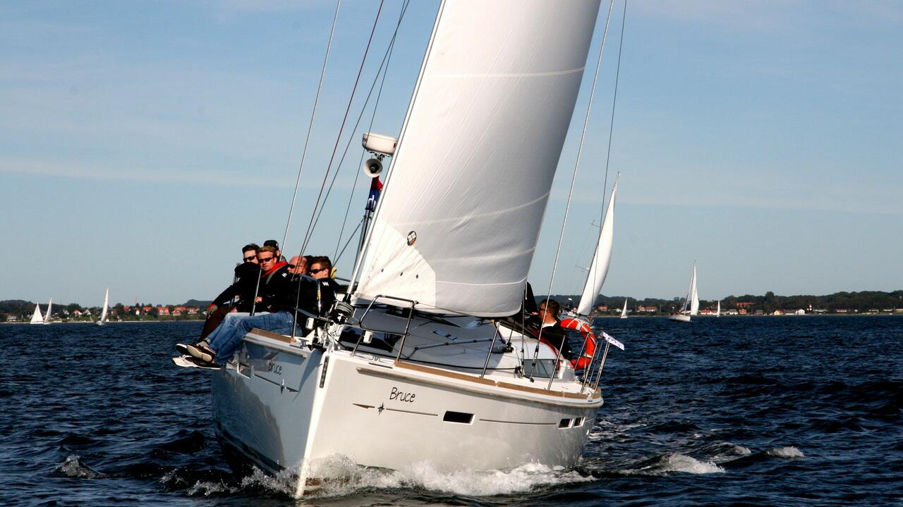Photo #6 - Sun Odyssey 439 (Bruce) in Heiligenhafen - 39598