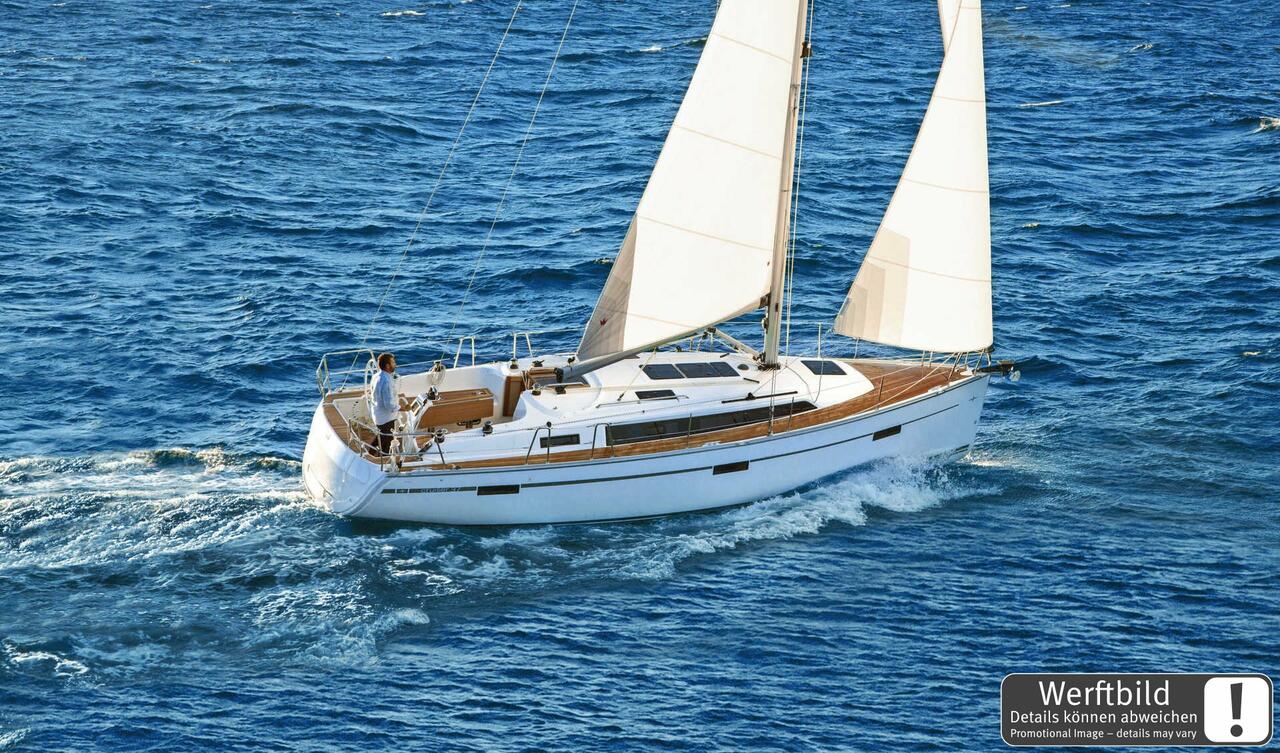 Photo #9 - Bavaria Cruiser 37 - 3 cab. (Tiger) in Flensburg - 39605