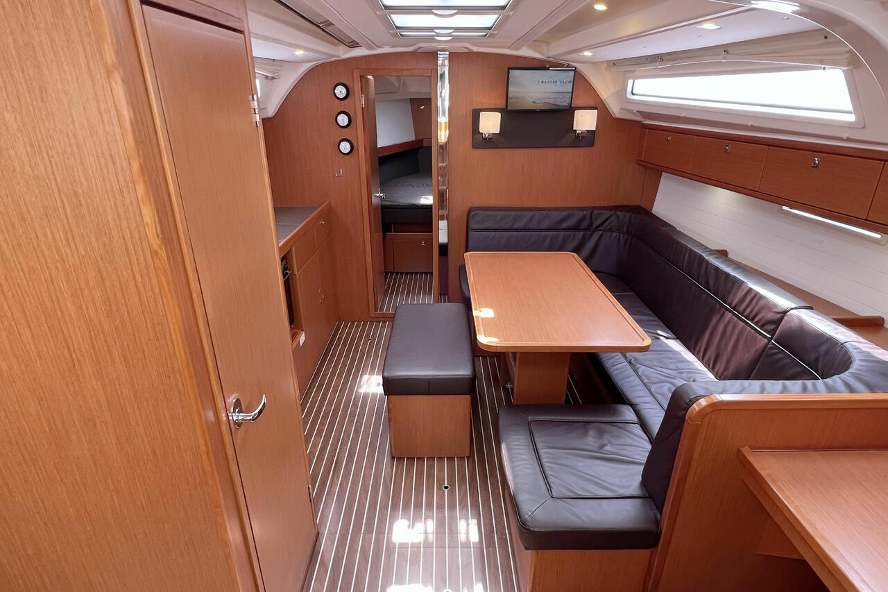 Photo #11 - Bavaria Cruiser 41 - 3 cab. (Pepper) in Barth - 39609