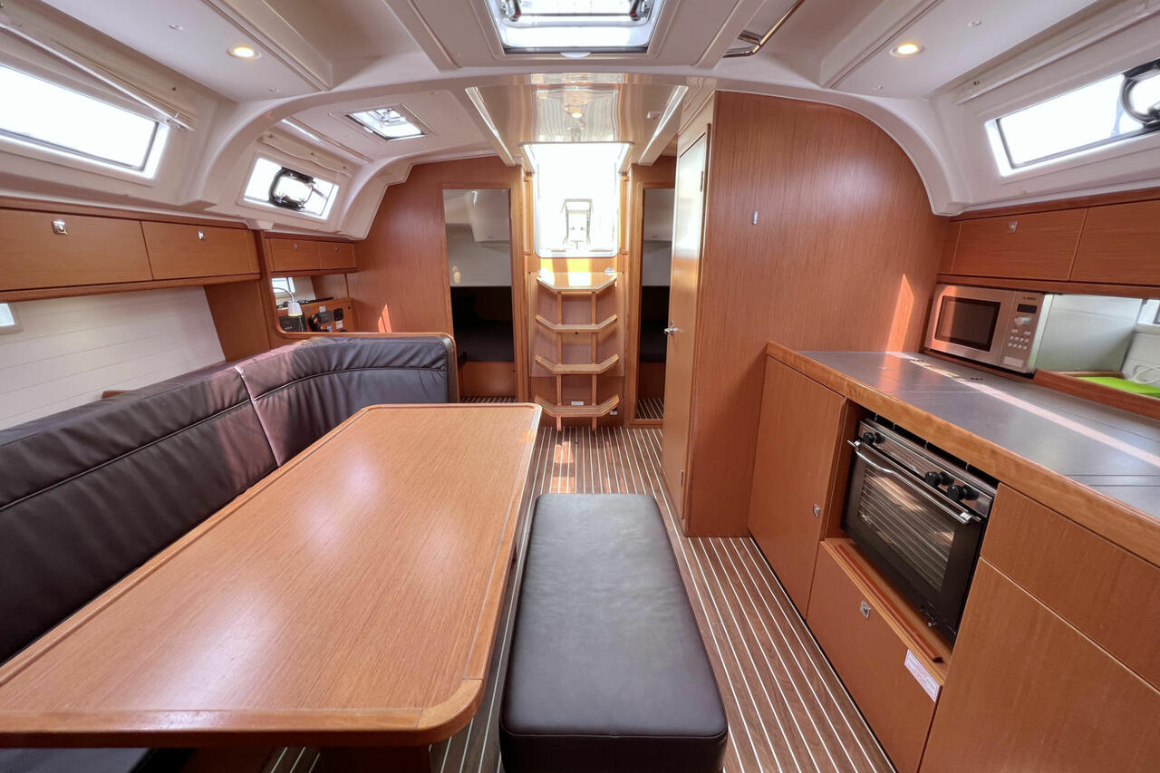 Photo #12 - Bavaria Cruiser 41 - 3 cab. (Pepper) in Barth - 39609