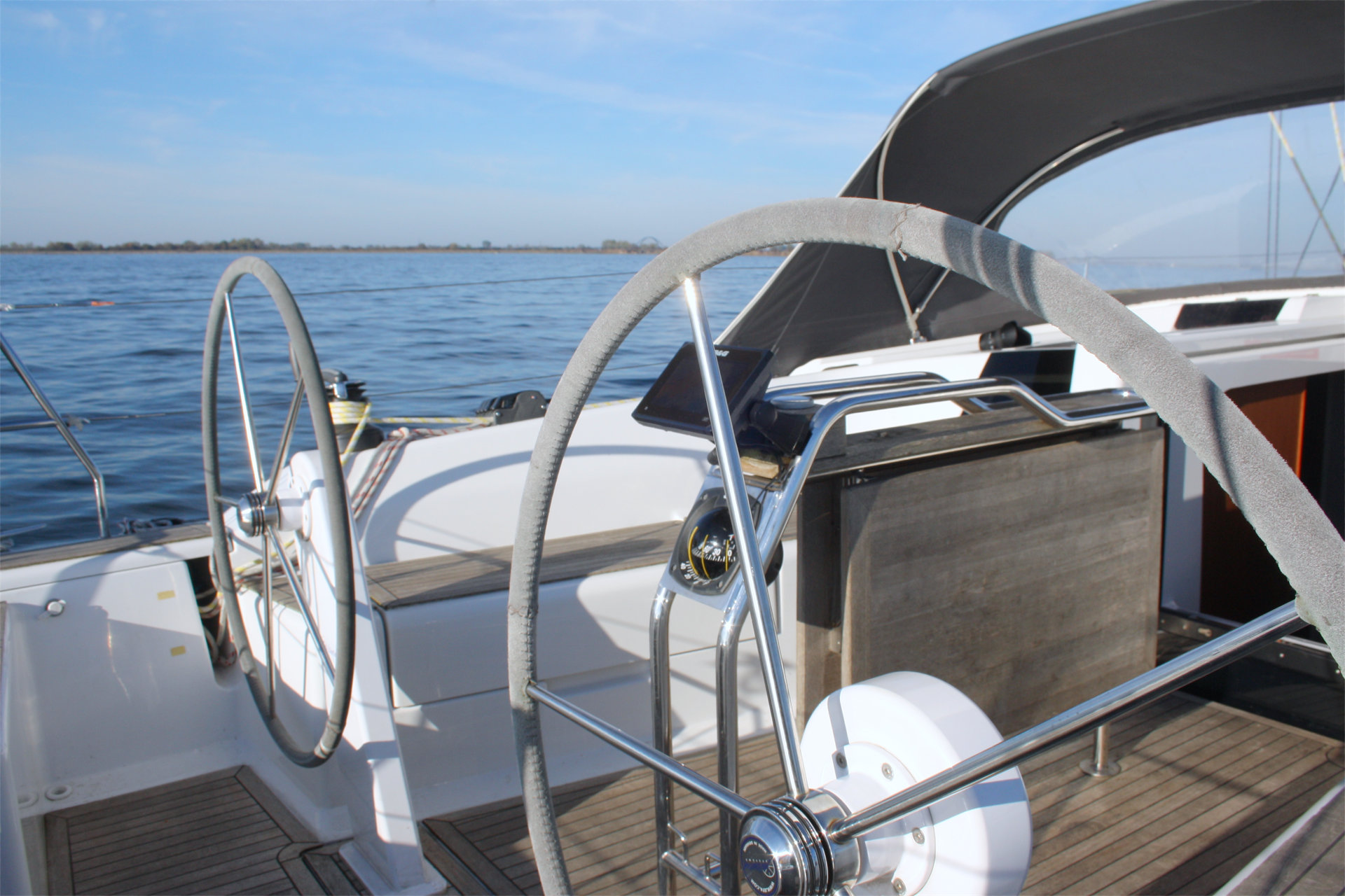 Photo #7 - Hanse 415 (Escape) in Heiligenhafen - 39610