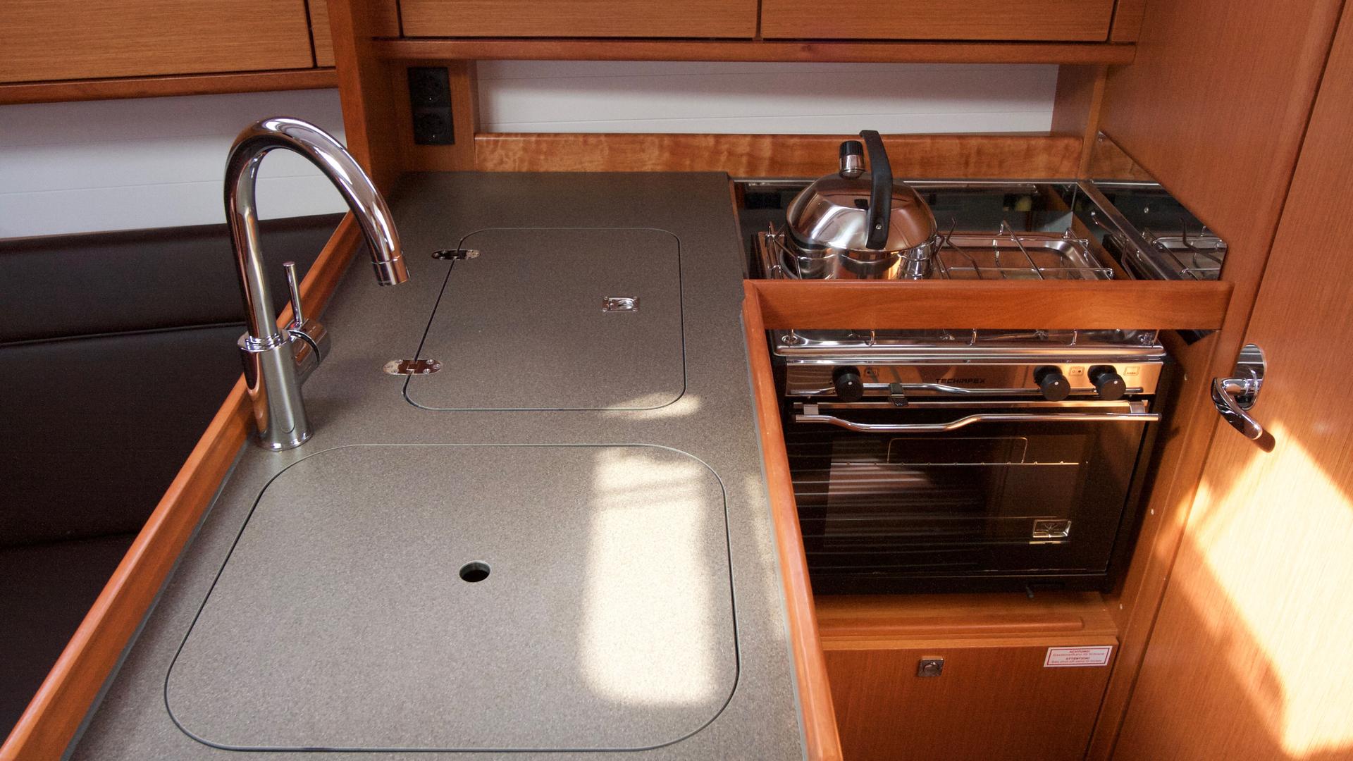 Photo #12 - Bavaria Cruiser 34 (Larabay) en  - 39613