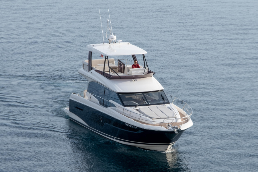 Photo #17 - Prestige 520 Flybridge (Baby Indy) in Split - 39614