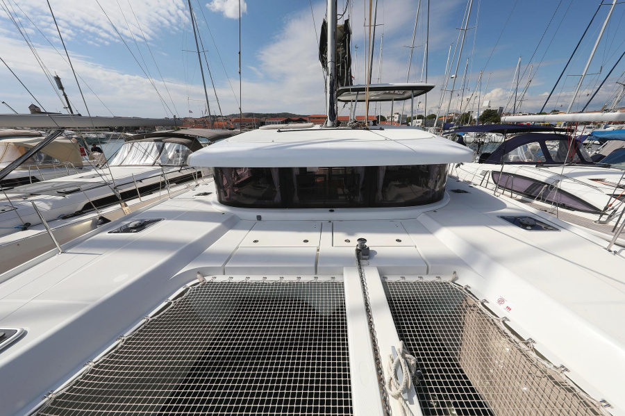 Photo #11 - Lagoon 42 - 4 + 2 cab. (Bolubo) in Vodice - 39632