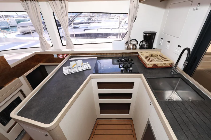 Lagoon 42 - 4 + 2 cab. (Bolubo)  - 19