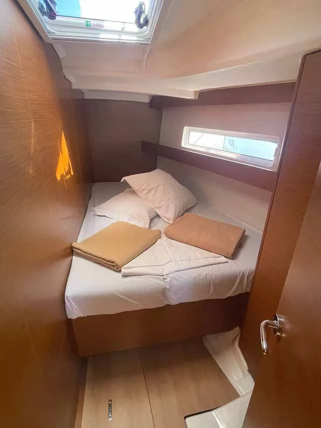 Sun Odyssey 440 (Sweet Dreams)  - 6