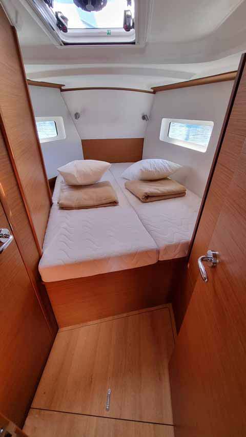 Photo #9 - Sun Odyssey 380 (Bella Mia) in Marina dell'Isola - 39641
