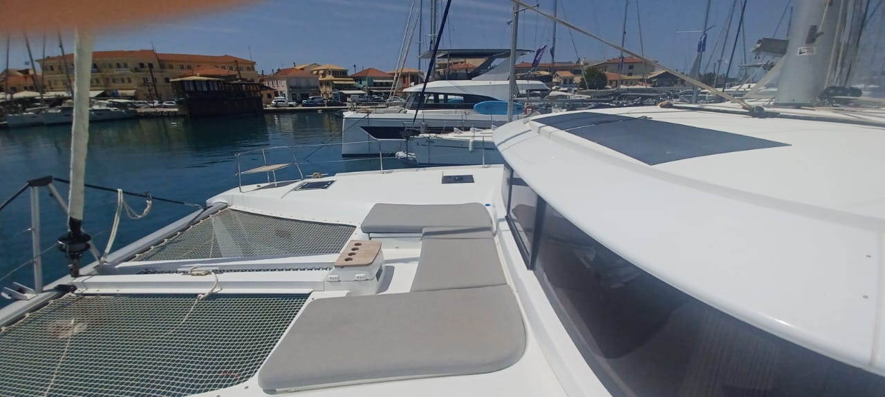 Photo #8 - Lagoon 46 - 4 + 2 cab. (Dos Hermanos) in Lefkada - 39644