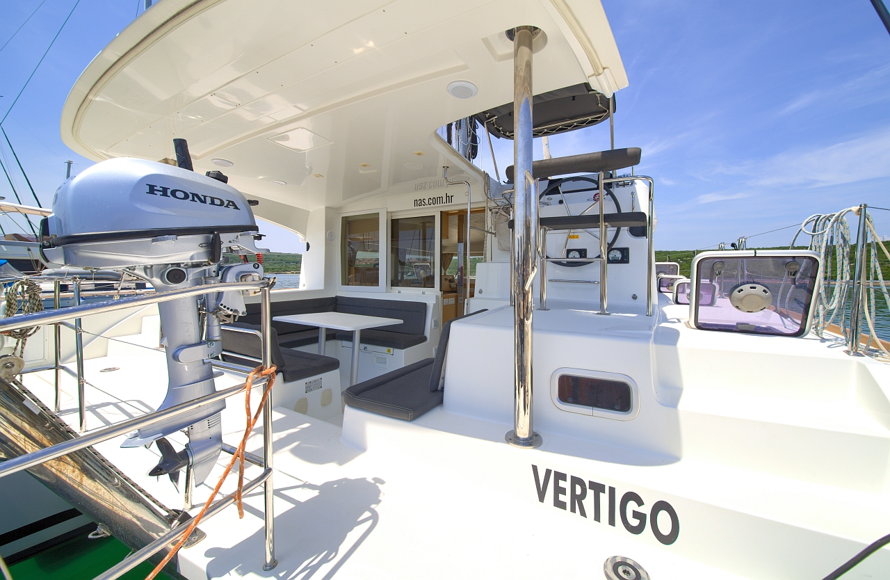 Photo #17 - Lagoon 39 - 4 + 2 cab. (Vertigo) en Krk - 39662