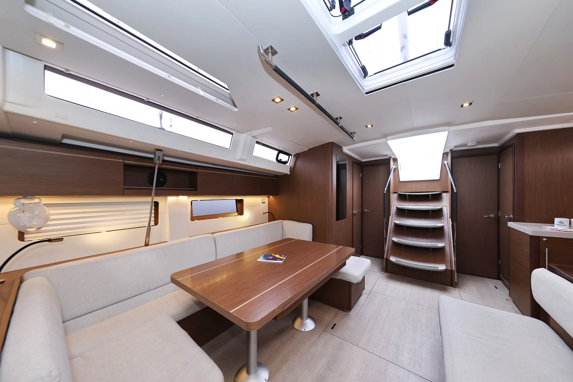 Oceanis 51.1 - 5 + 1 cab. (Seaduction)  - 37