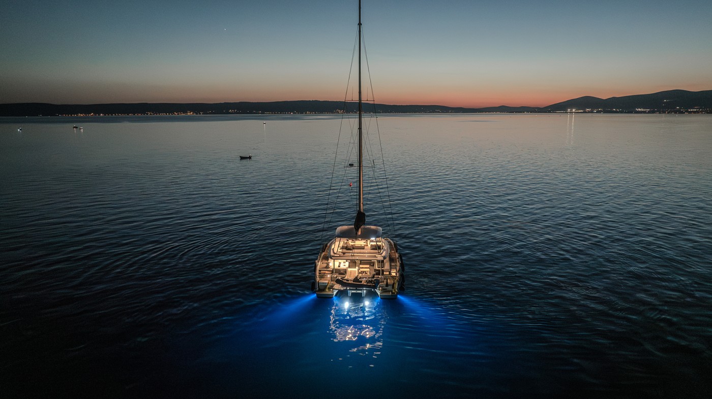 Photo #7 - Lagoon 55 - 5 + 2 cab. (Tri Wing) in Kastela - 39682