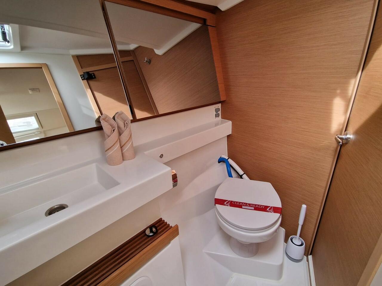 Photo #17 - Sun Odyssey 440 (Koala II) en Sant Antoni de Portmany - 39684