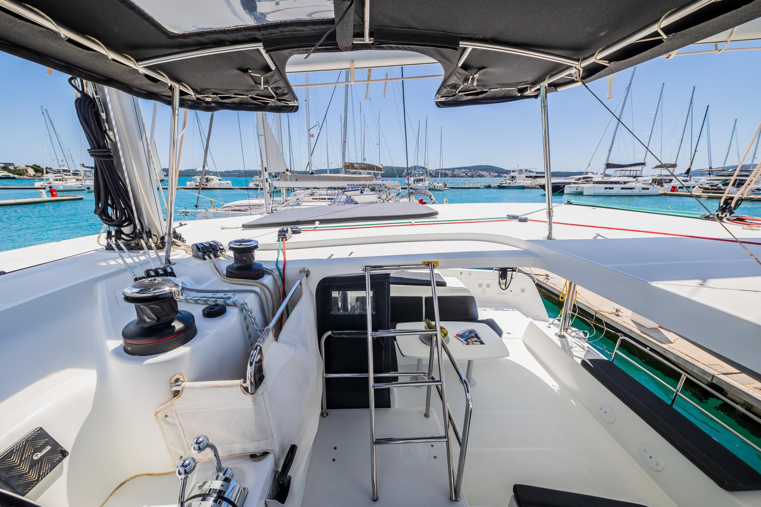 Photo #9 - Lagoon 42 - 4 + 2 cab. (Edita) in Trogir - 39701