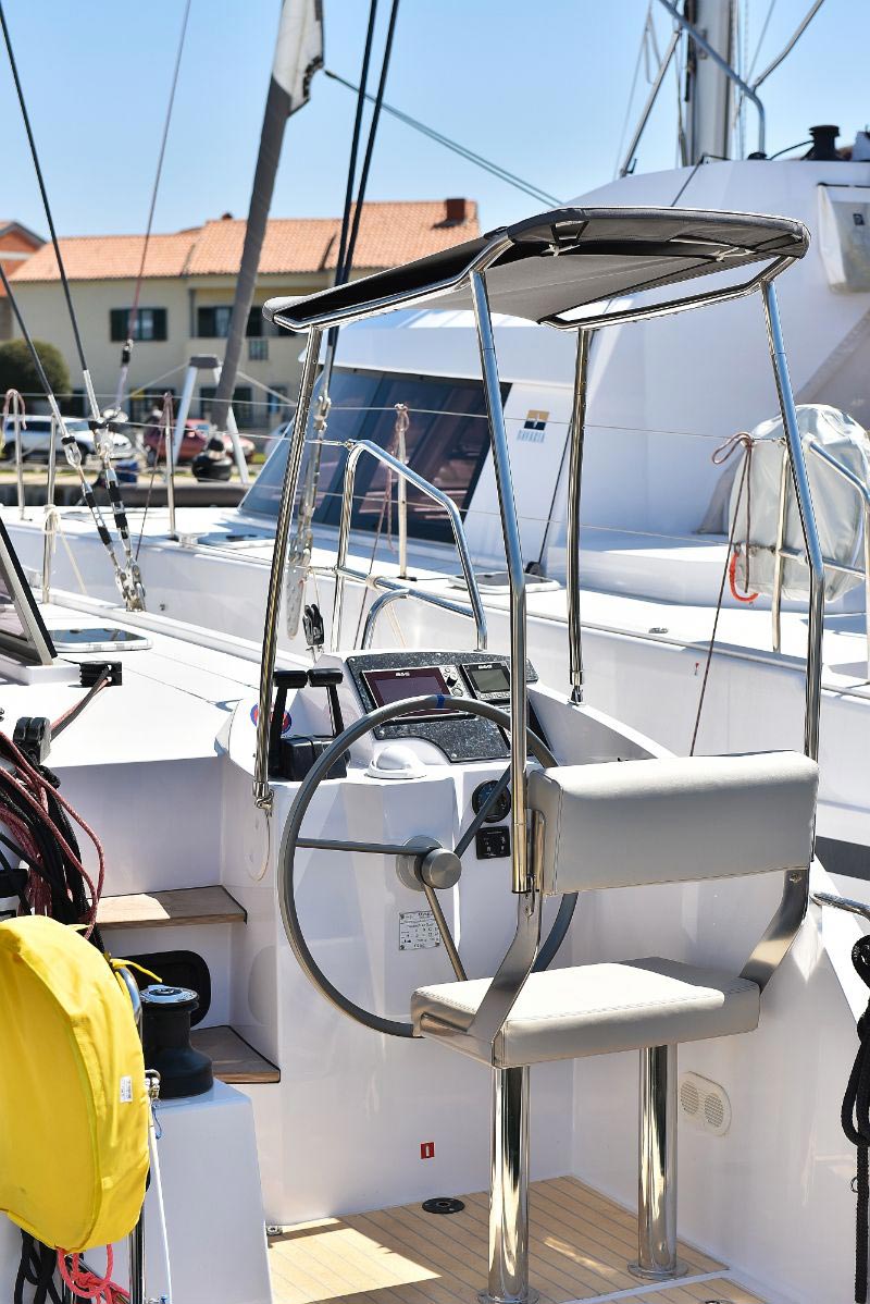 Photo #10 - Nautitech 40 open NEW - 4 + 2 cab. (Whale Symphony) in Murter - 39710