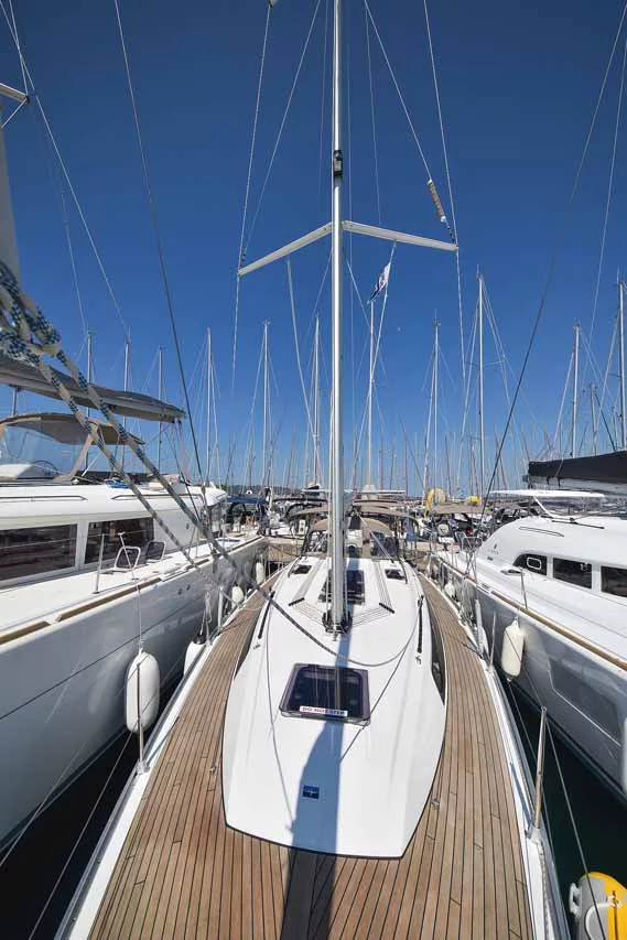 Bavaria Cruiser 37 - 2 cab. (White Pearl)  - 9