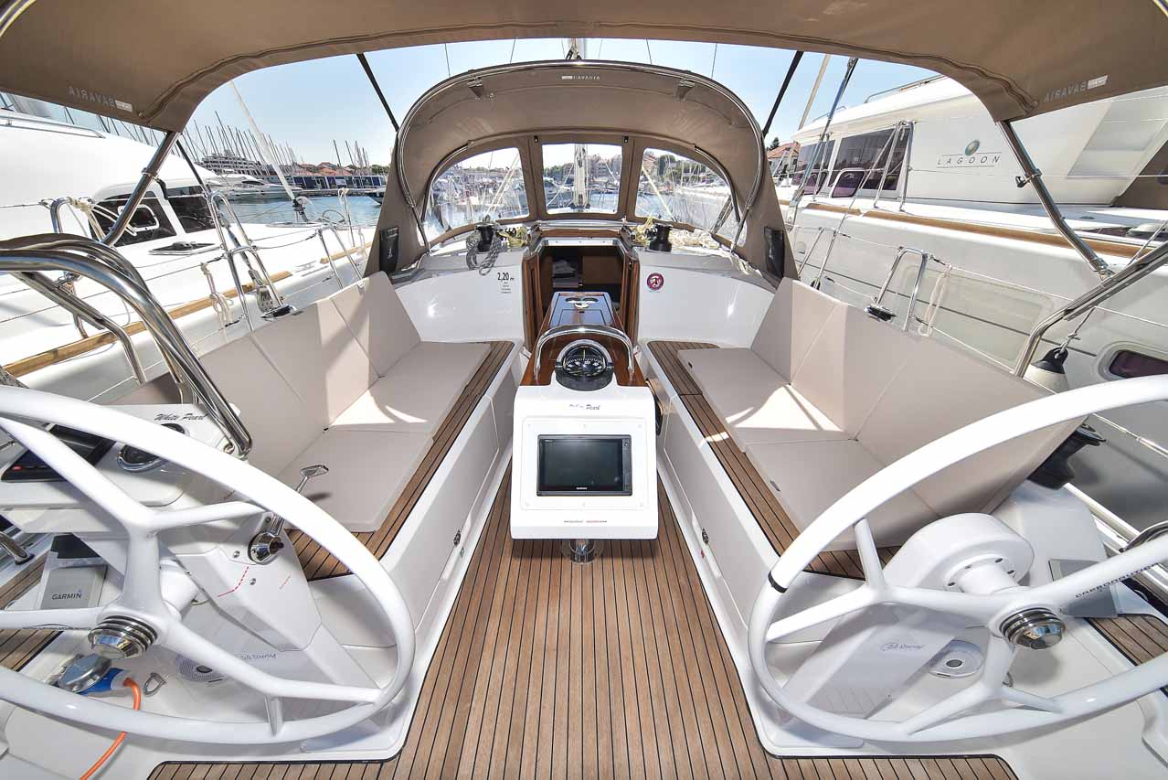 Photo #11 - Bavaria Cruiser 37 - 2 cab. (White Pearl) in Biograd - 39711