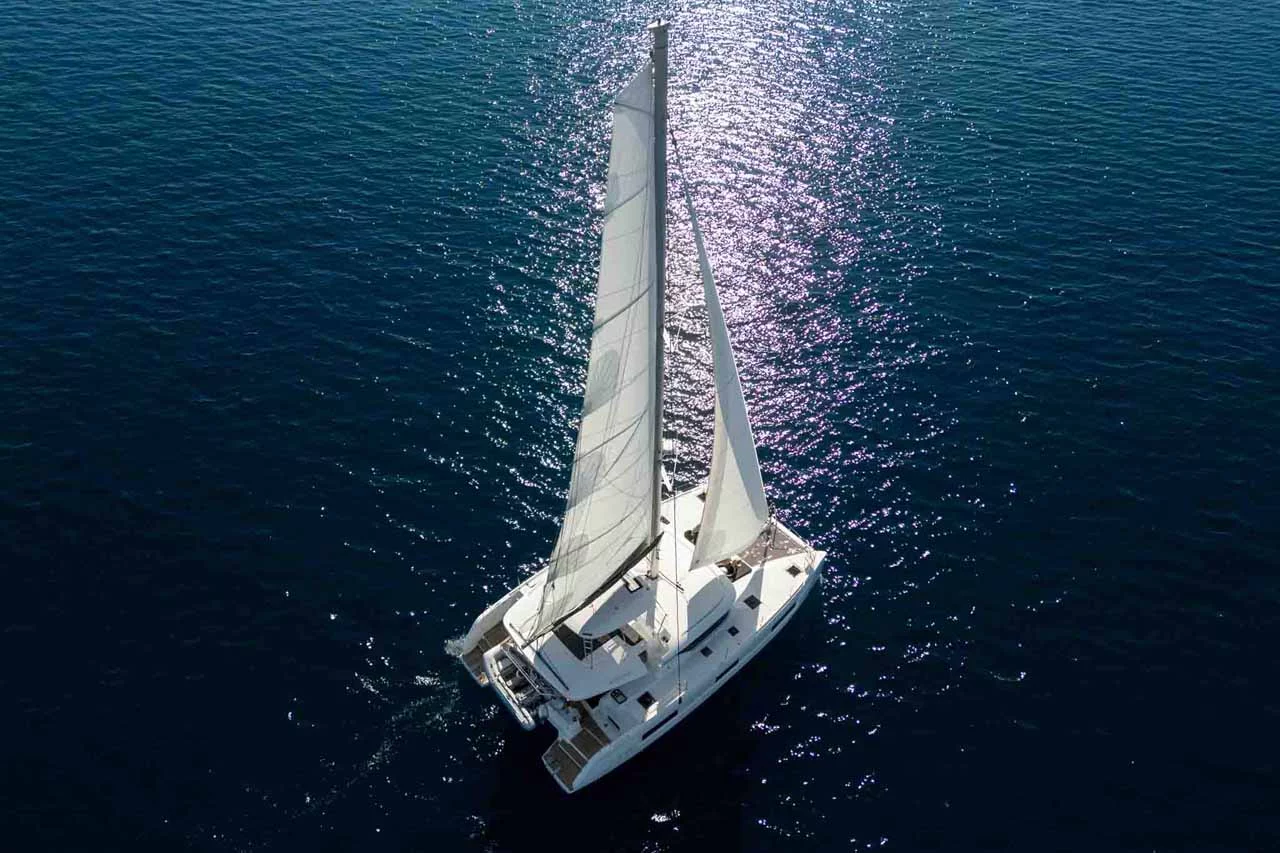 Lagoon 46 - 4 + 2 cab. (Mare Azul)  - 3