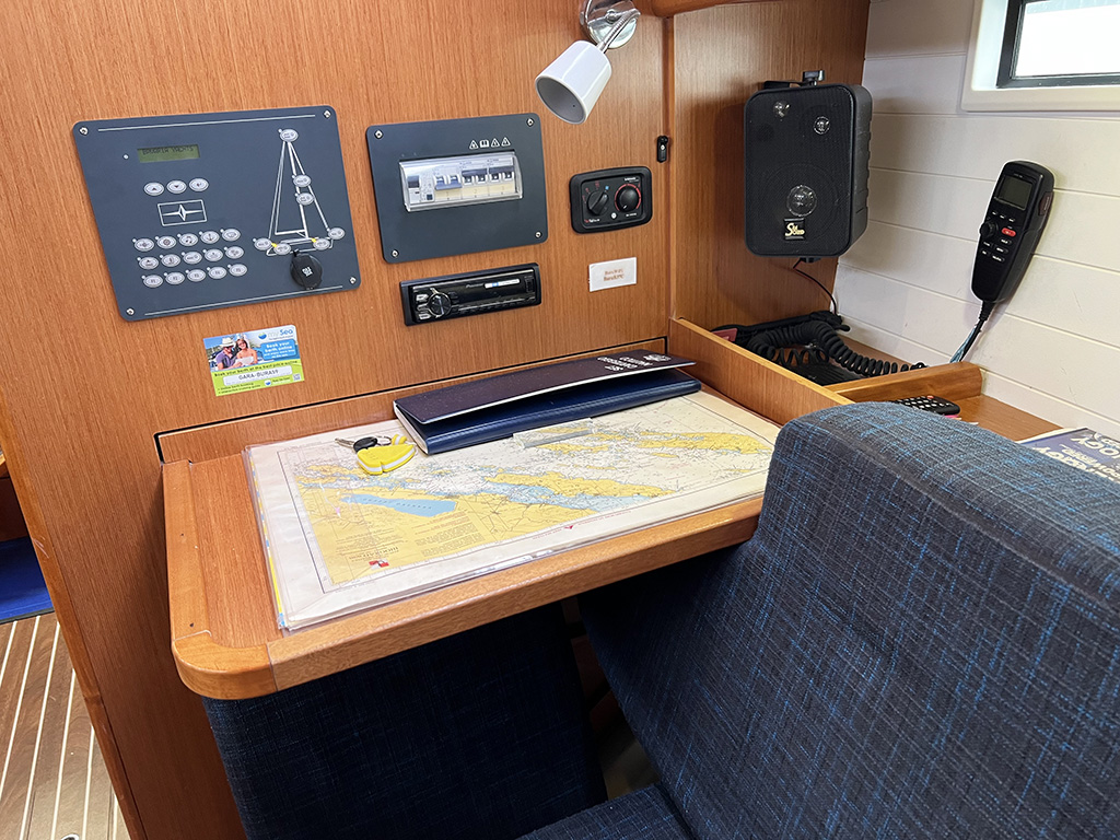 Photo #18 - Bavaria Cruiser 37 - 3 cab. (Bura) in Krk - 39732