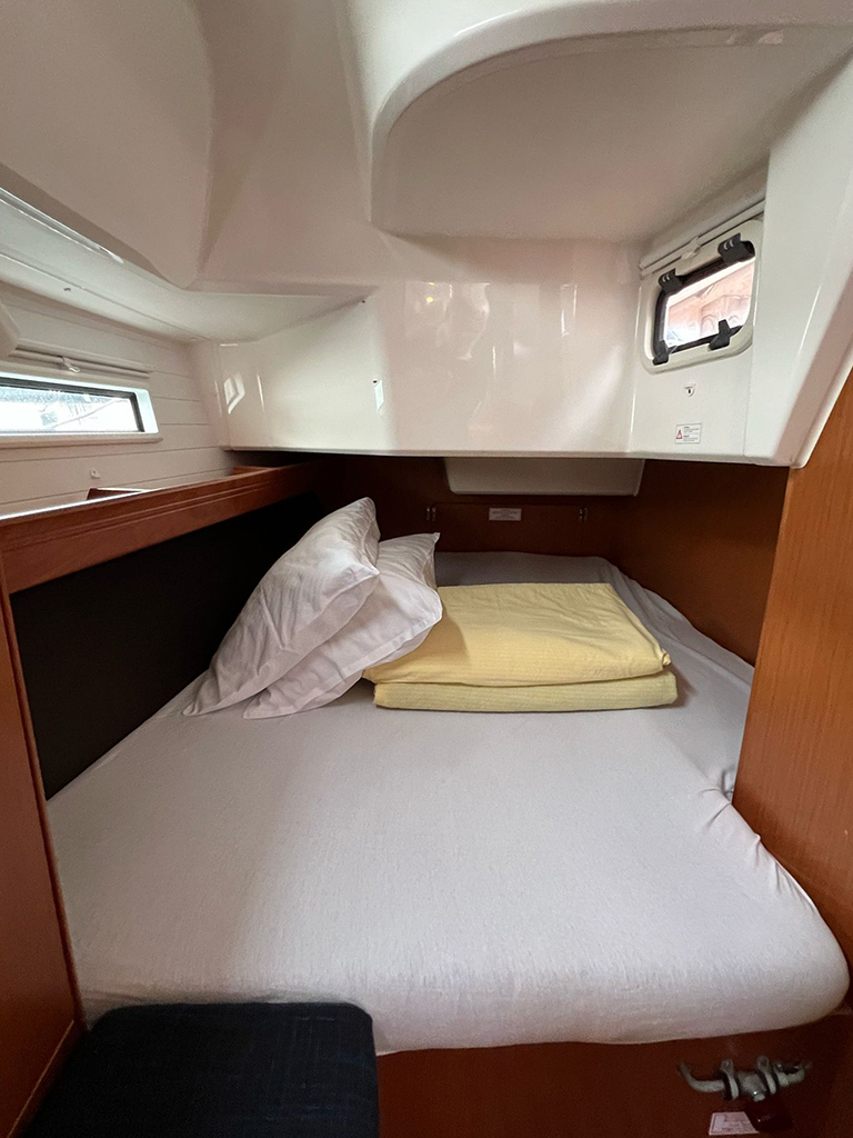 Photo #29 - Bavaria Cruiser 37 - 3 cab. (Bura) in Krk - 39732