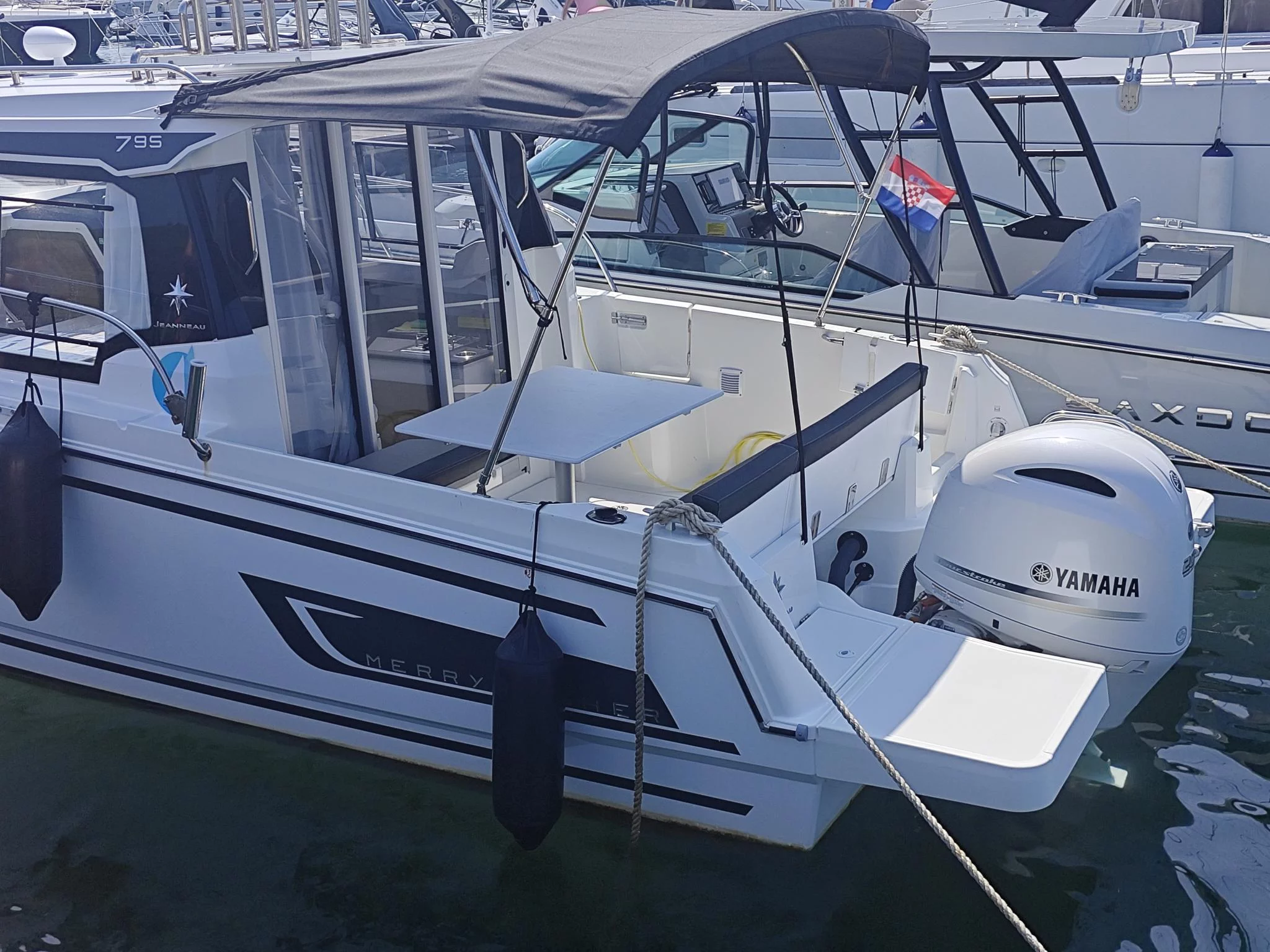 Merry Fisher 795 Series 2 (Ares)  - 2