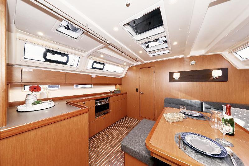 Photo #8 - Bavaria Cruiser 46 - 4 cab.* (My life) en Pula - 39772