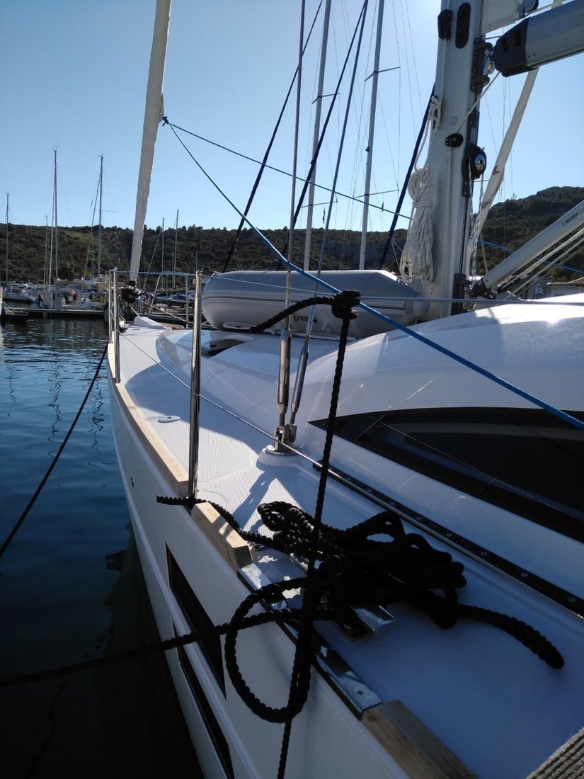 Photo #4 - Elan Impression 45.1 (Sea Cloud 3) en Pula - 39781