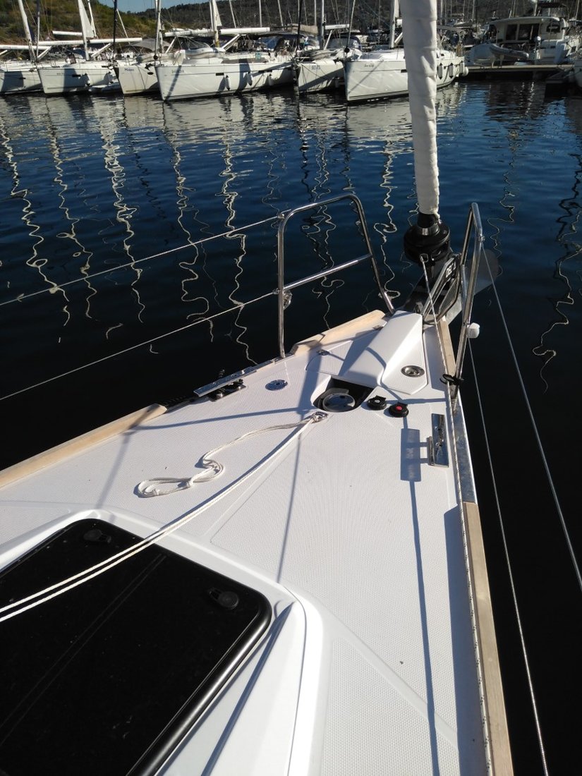 Photo #7 - Elan Impression 45.1 (Sea Cloud 3) en Pula - 39781