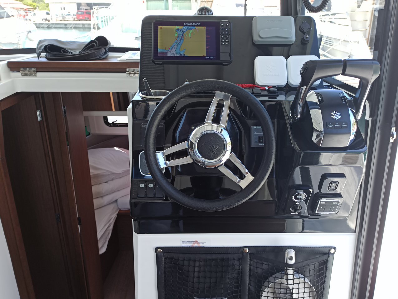 Photo #12 - Merry Fisher 895 Sport Offshore (Surprise) in Pula - 39784